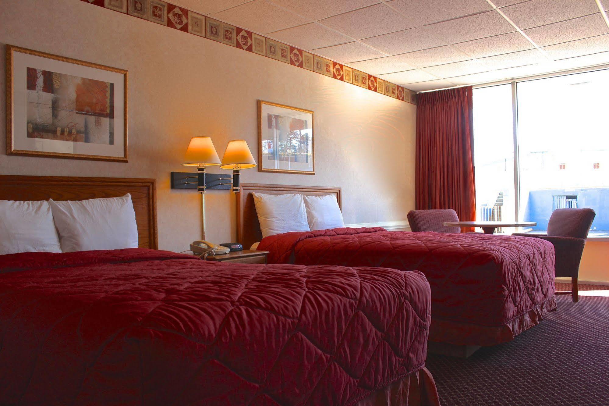 Regency Inn Richmond Dumbarton Zewnętrze zdjęcie