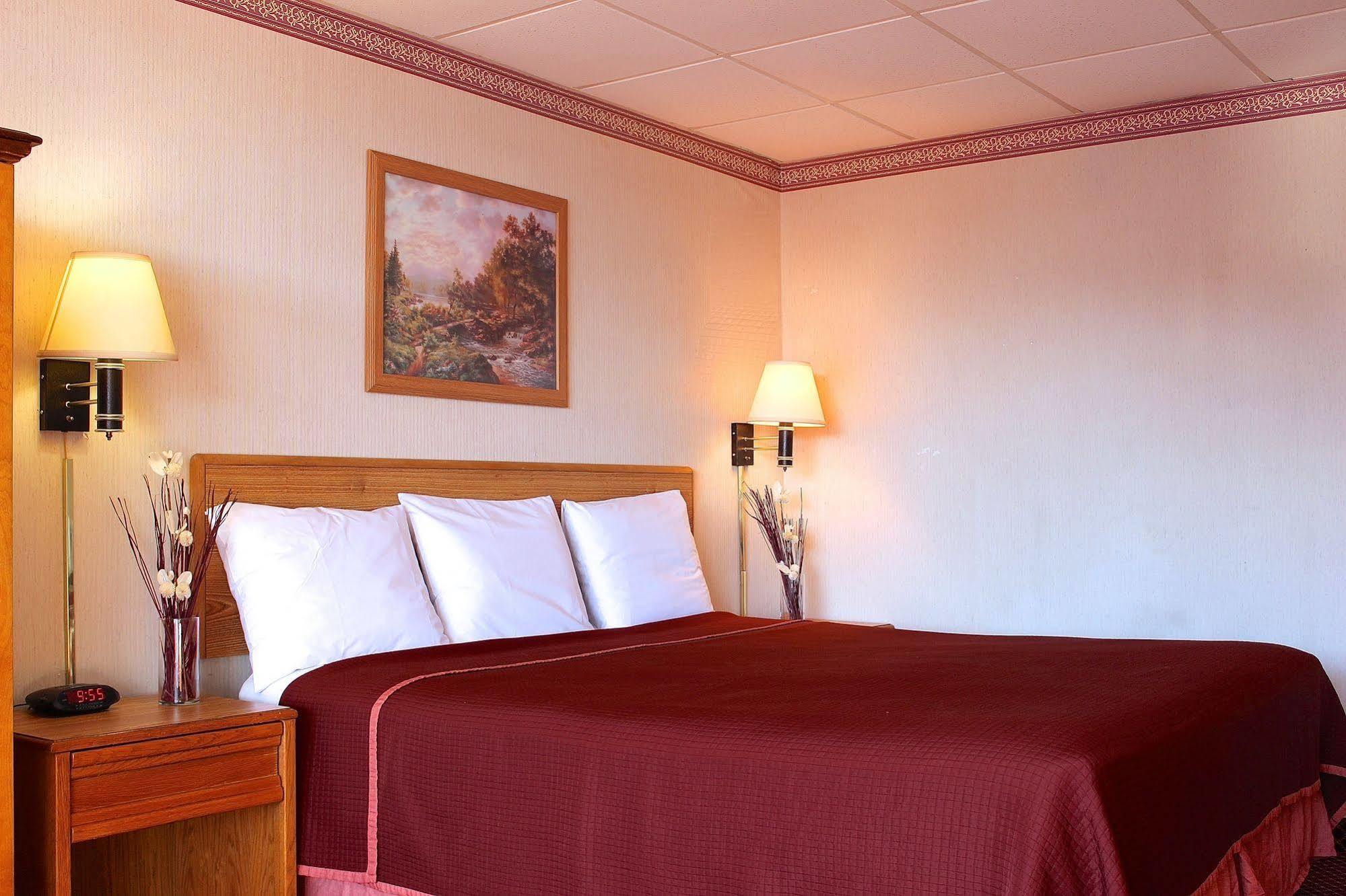 Regency Inn Richmond Dumbarton Zewnętrze zdjęcie